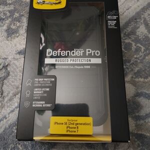OtterBox Defender Pro Rugged Protection Case - Black